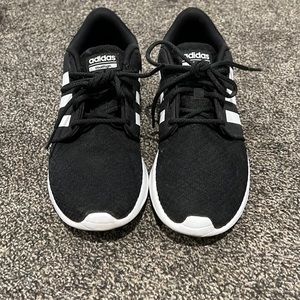 Adidas cloudfoam sneaker - Size 8